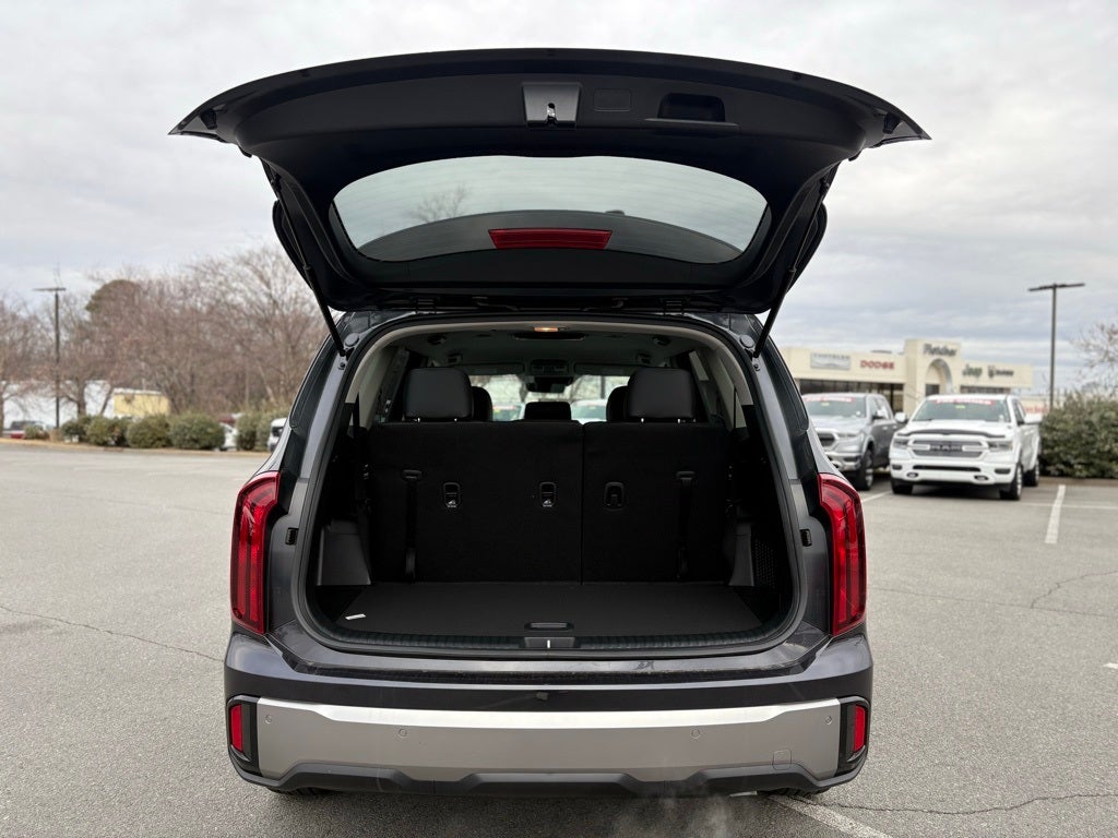 2025 Kia Telluride LX