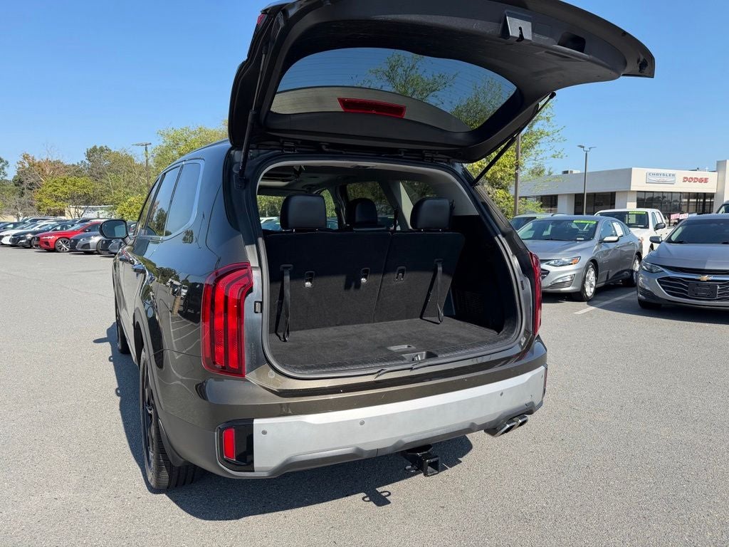 2023 Kia Telluride S *Sunroof Pkg