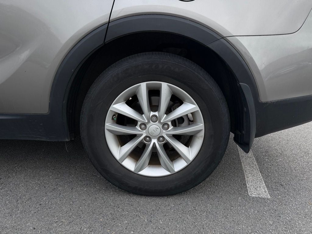 2017 Kia Sorento LX