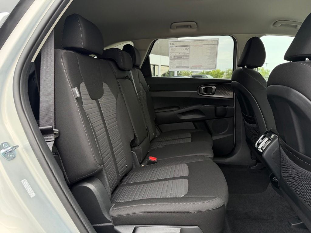 2026 Kia Sorento LX