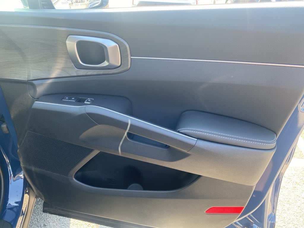 2025 Kia Sorento X-Line EX