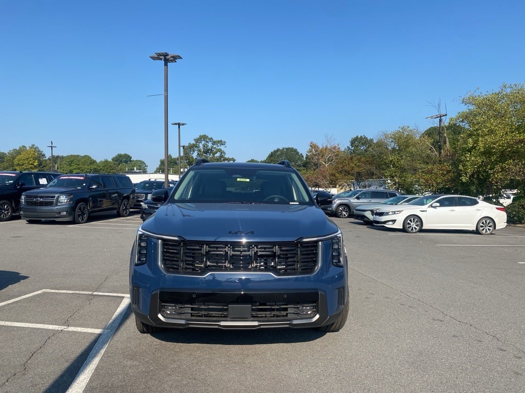 2025 Kia Sorento X-Line EX