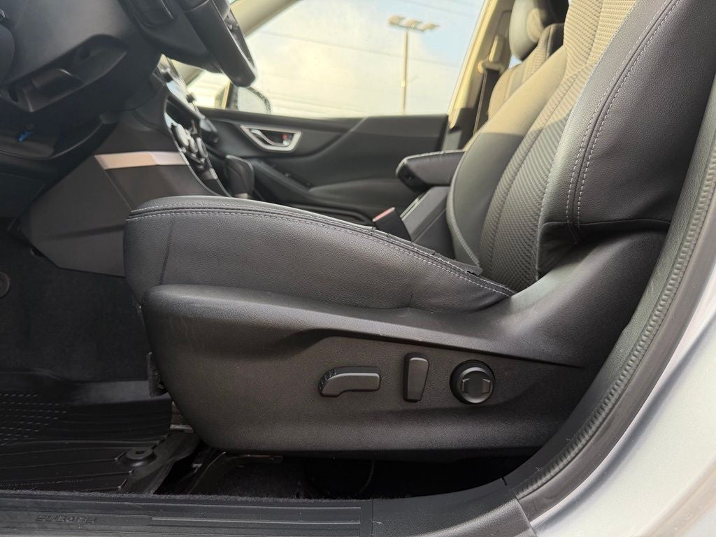 2019 Subaru Forester Premium Premium