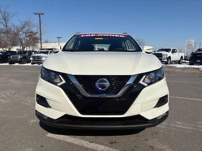 2022 Nissan Rogue Sport SV