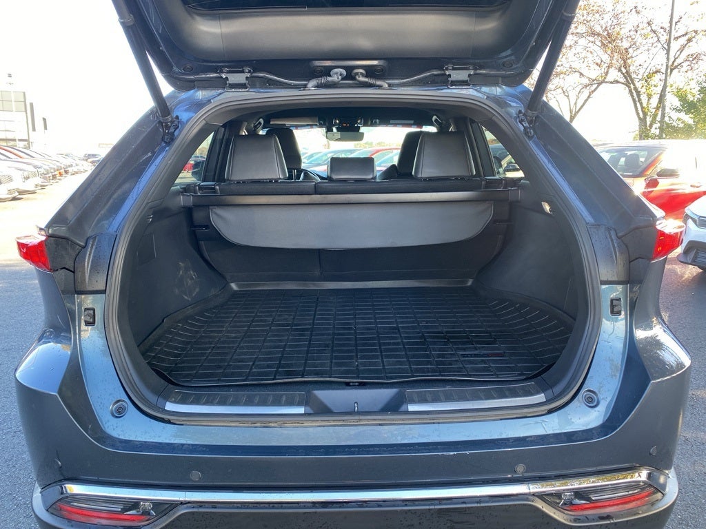 2022 Toyota Venza XLE XLE