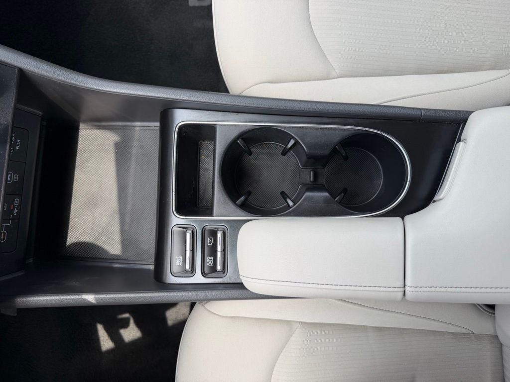 2025 Hyundai Sonata SEL *Clean Carfax, One-Owner