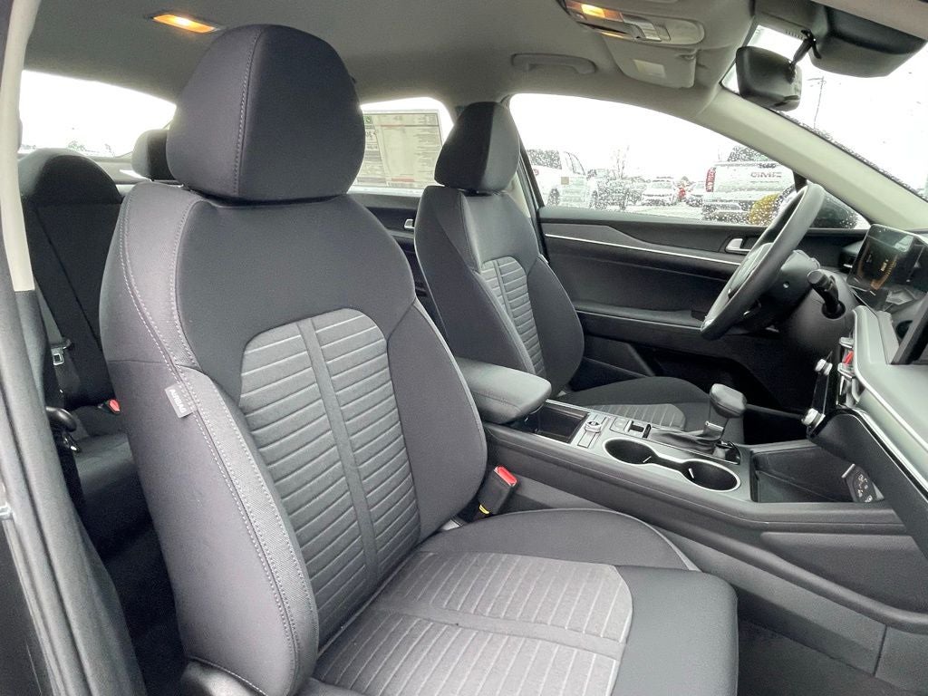 2026 Kia K5 LXS