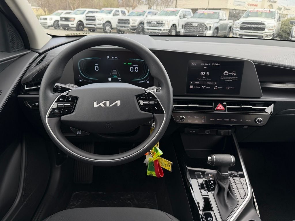 2026 Kia Niro LX