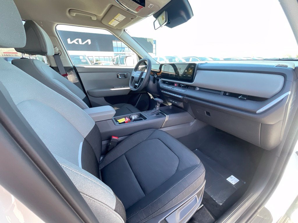 2027 Kia Seltos LX