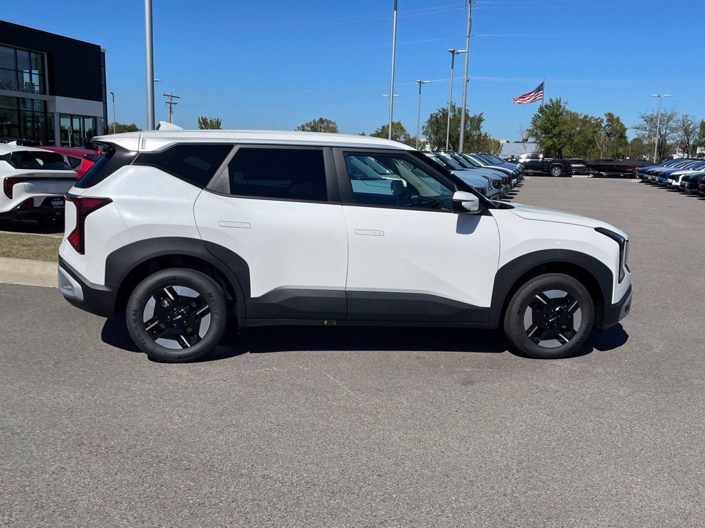 2027 Kia Seltos LX