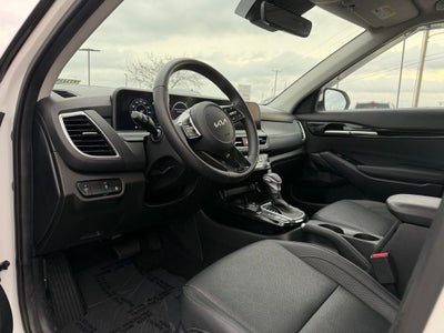 2024 Kia Seltos EX