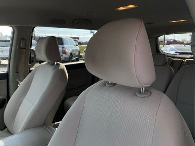 2021 Kia Sedona LX