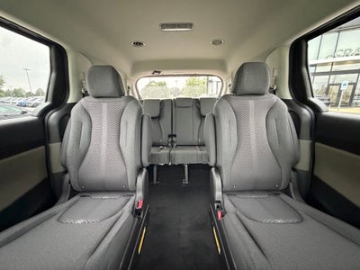 2026 Kia Carnival LX