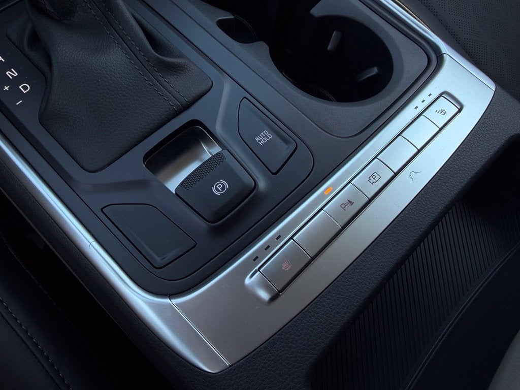 2027 Kia Carnival LXS