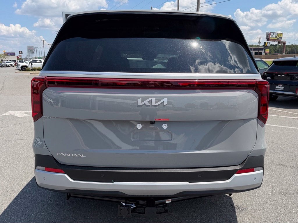 2027 Kia Carnival LX