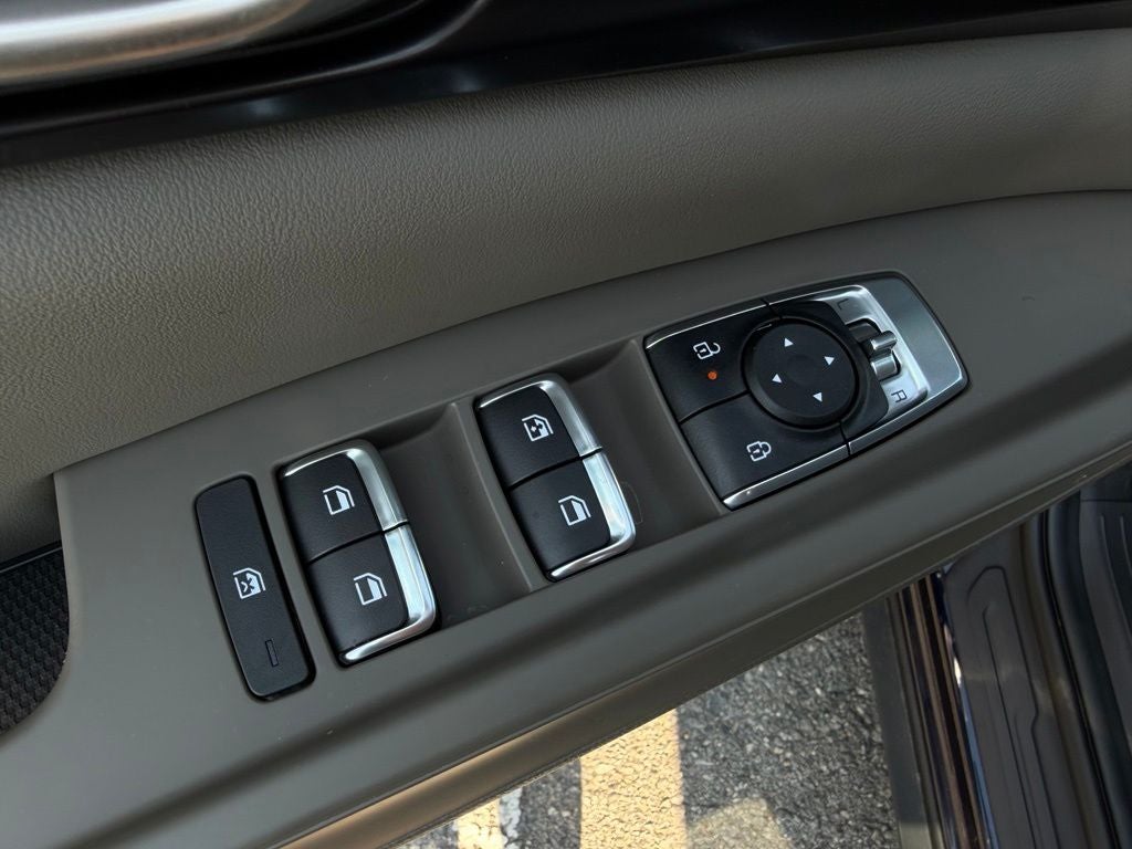 2027 Kia Carnival LXS