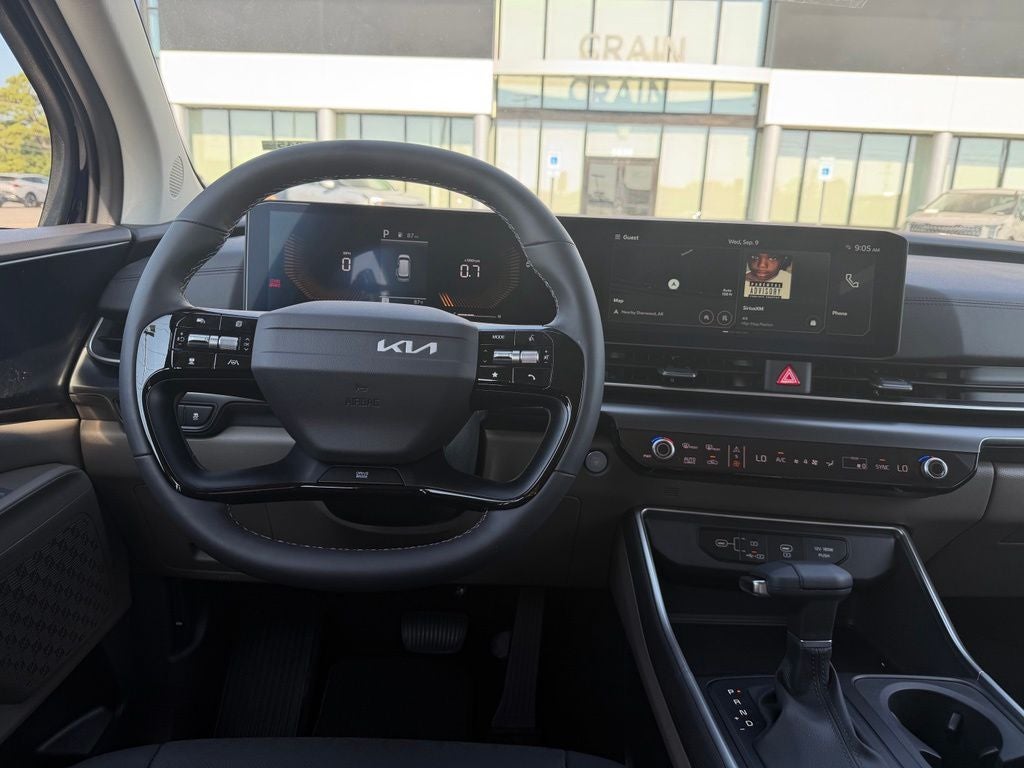 2027 Kia Carnival LXS