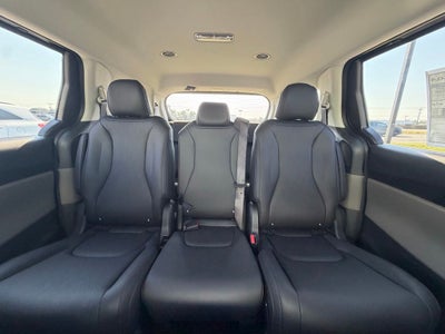 2027 Kia Carnival LXS