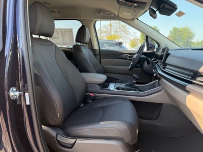 2027 Kia Carnival LXS