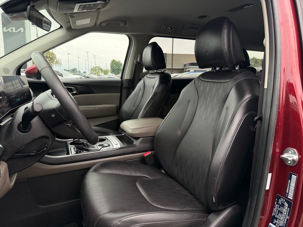 2025 Kia Carnival LXS