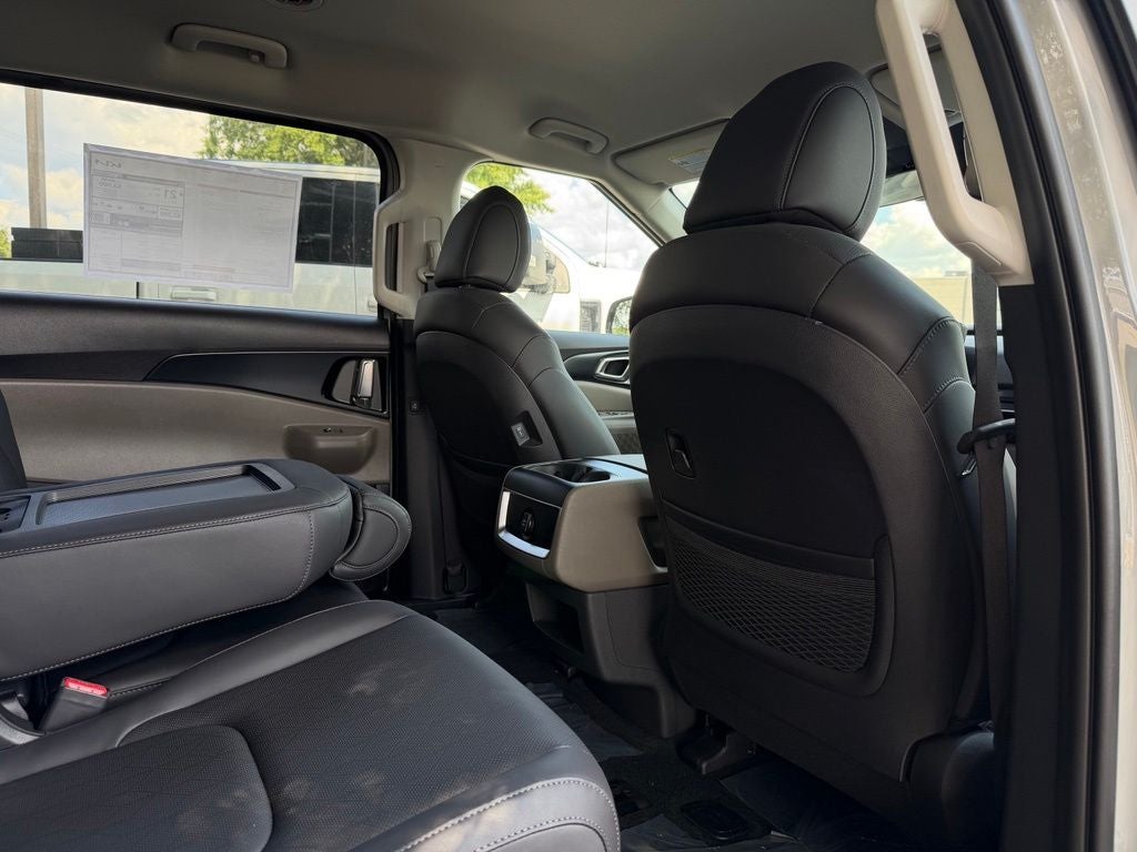 2027 Kia Carnival LXS