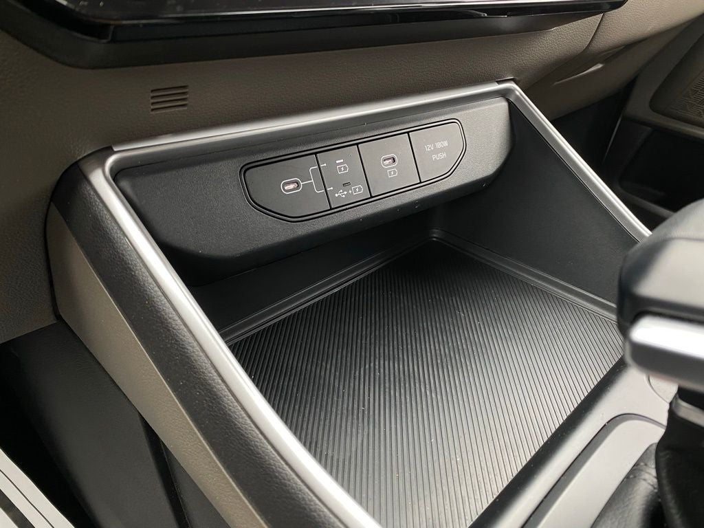 2026 Kia Carnival LX
