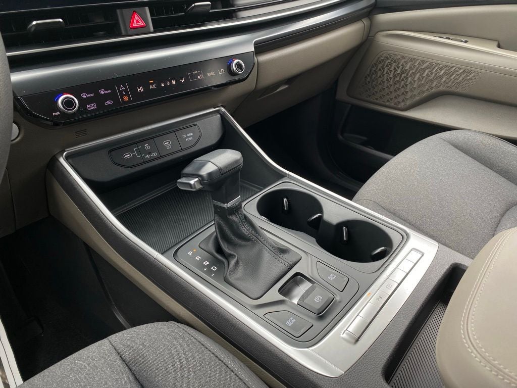 2026 Kia Carnival LX