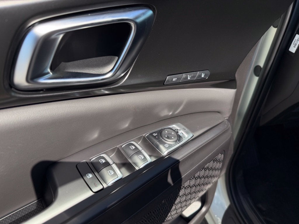 2027 Kia Carnival EX