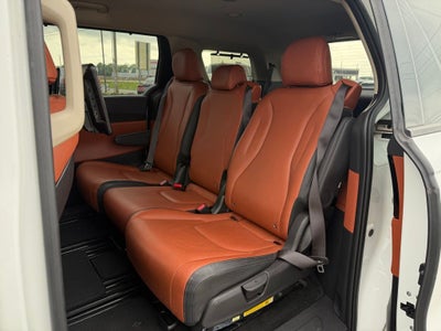 2024 Kia Carnival SX