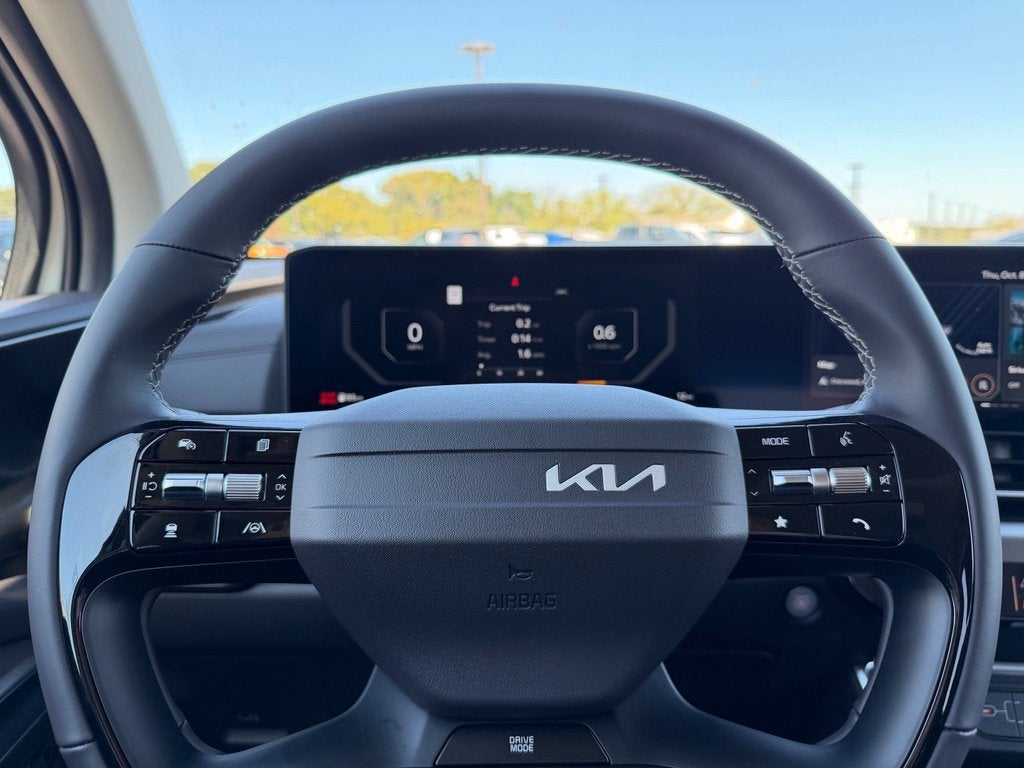 2027 Kia Carnival SX