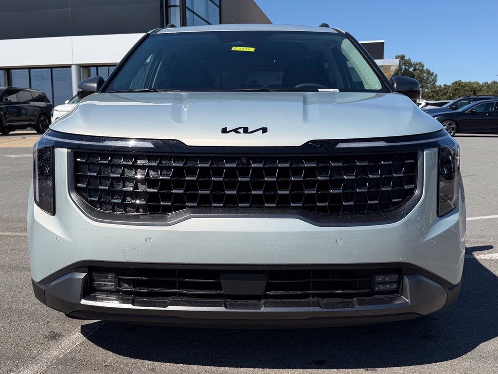 2027 Kia Carnival SX