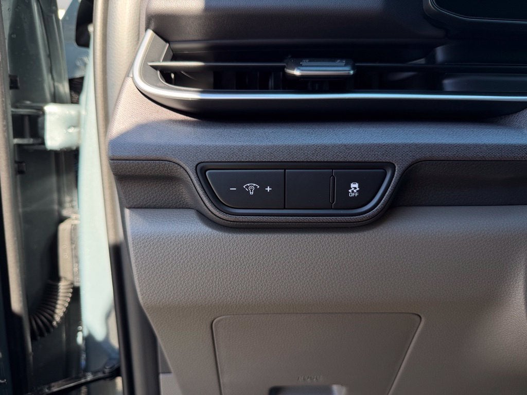2027 Kia Carnival SX