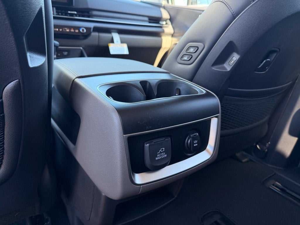 2027 Kia Carnival SX