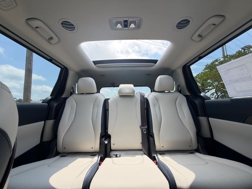 2026 Kia Carnival Hybrid SX
