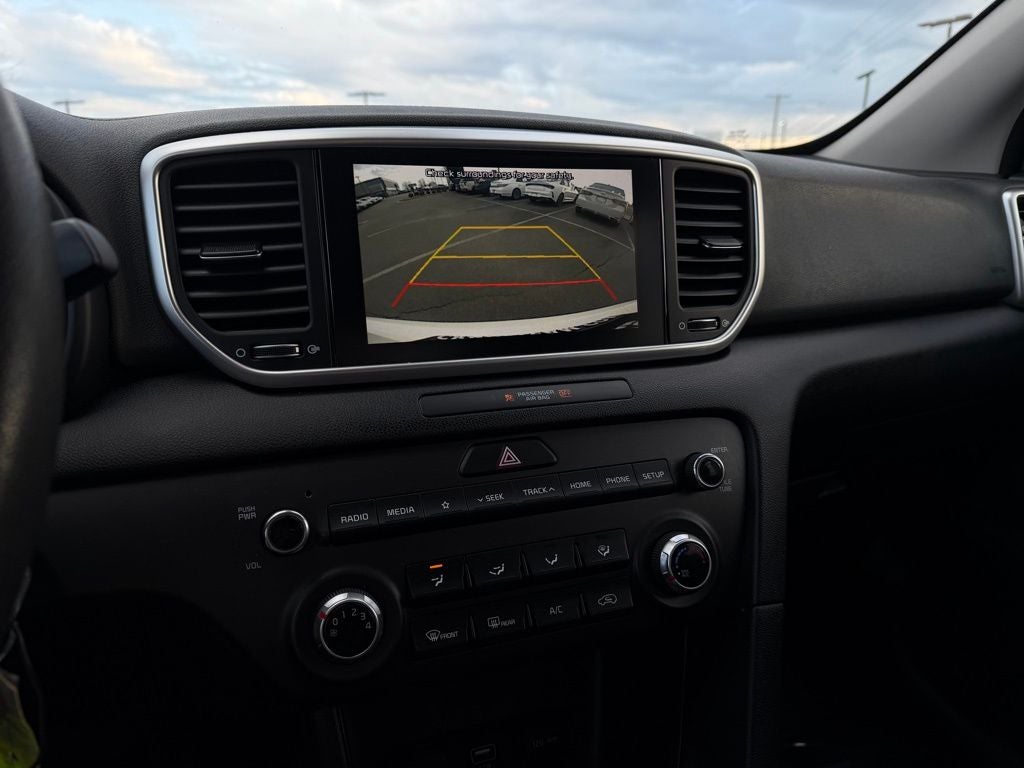 2022 Kia Sportage LX