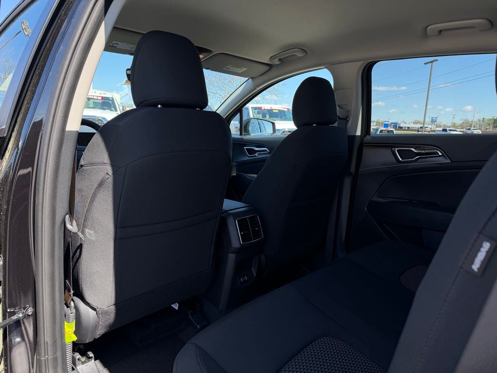 2026 Kia Sportage Hybrid LX