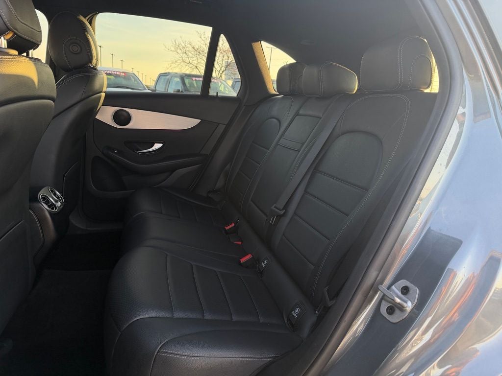 2022 Mercedes-Benz GLC GLC 300