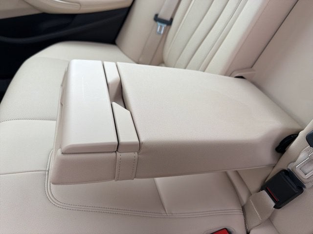 2022 BMW 5 Series 540i xDrive *Live Cockpit Pro/ Convenience Pkg