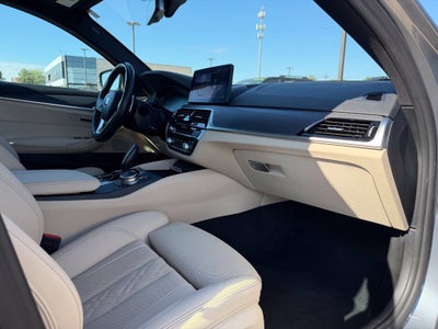 2022 BMW 5 Series 540i xDrive *Live Cockpit Pro/ Convenience Pkg
