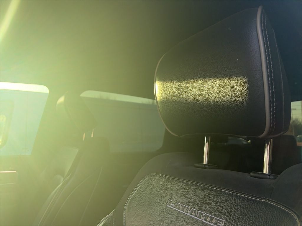 2021 RAM 1500 Laramie CUSTOM WHEELS! CLEAN CARFAX LOW MILES