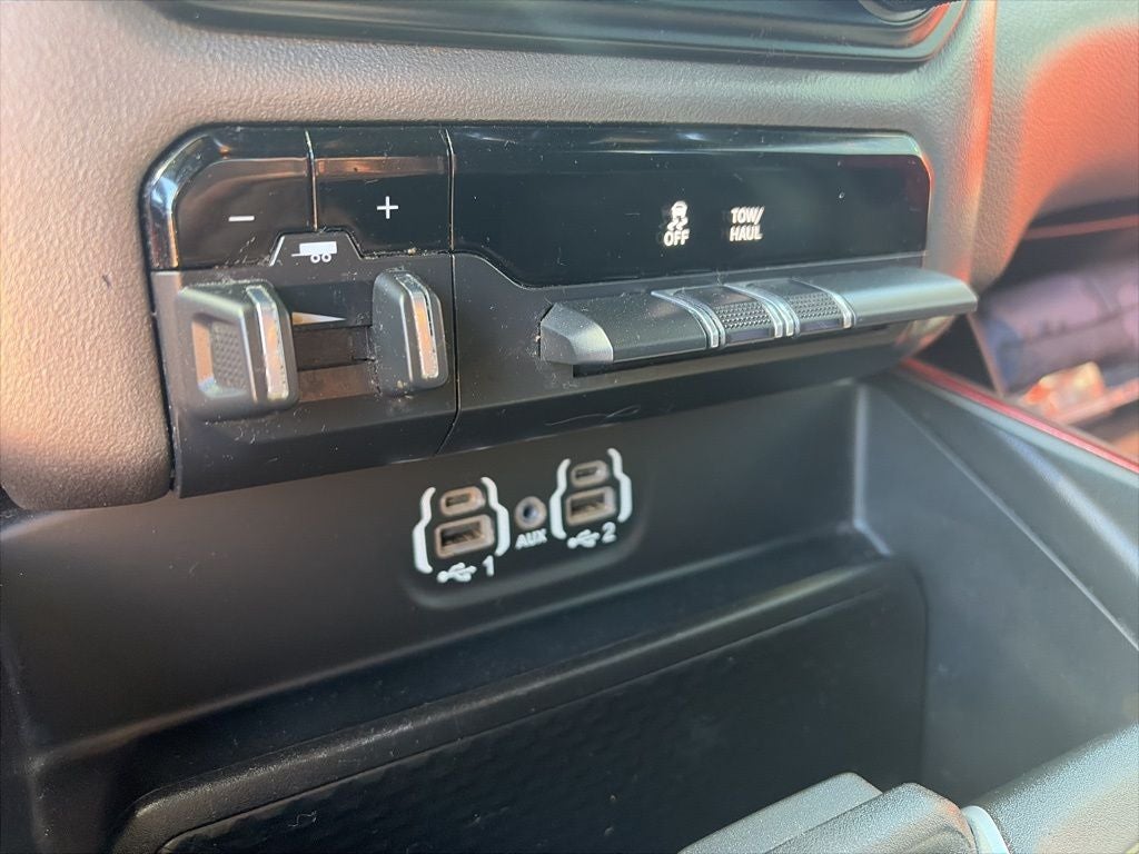 2020 RAM 1500 Rebel 8.4 SCREEN