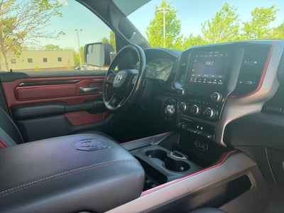 2020 RAM 1500 Rebel 8.4 SCREEN GREAT CONDITION