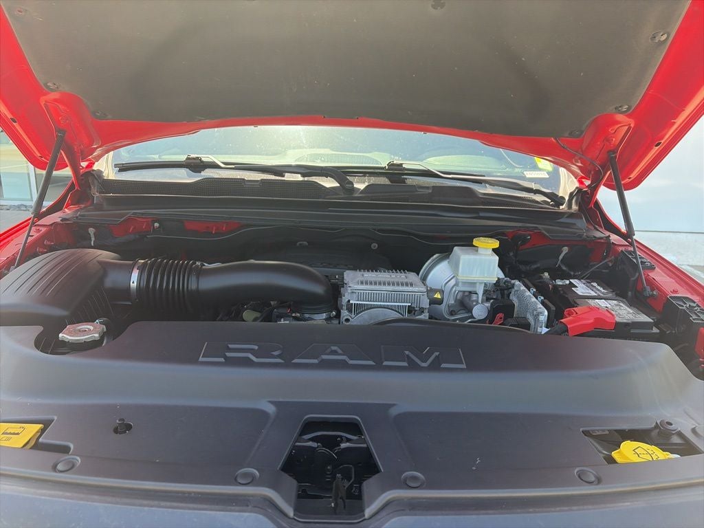 2020 RAM 1500 Rebel 8.4 SCREEN GREAT CONDITION