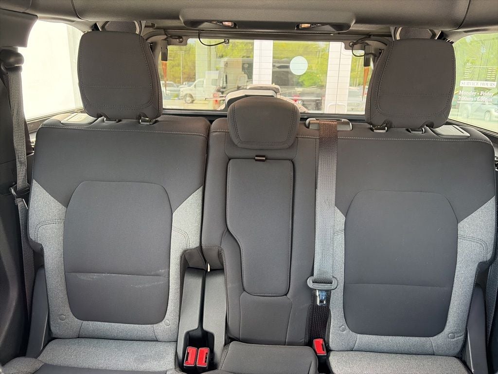 2025 Ford Bronco Big Bend CLEAN 1 OWNER CARFAX