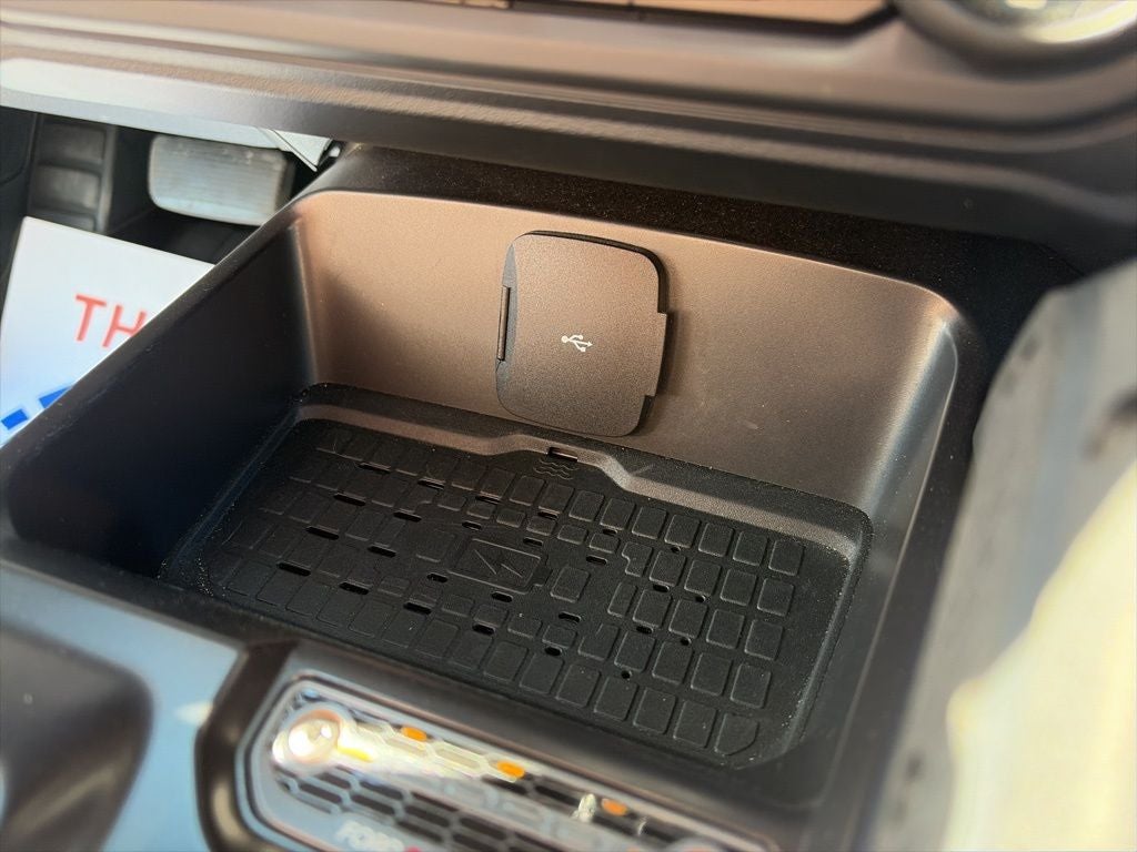 2024 Ford Bronco Raptor 17" BEADLOCK WHEELS, SUEDE SEATING