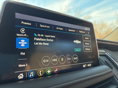 2021 GMC Yukon SLT LUXURY PLUS PACKAGE 2ND ROW BUCKETS