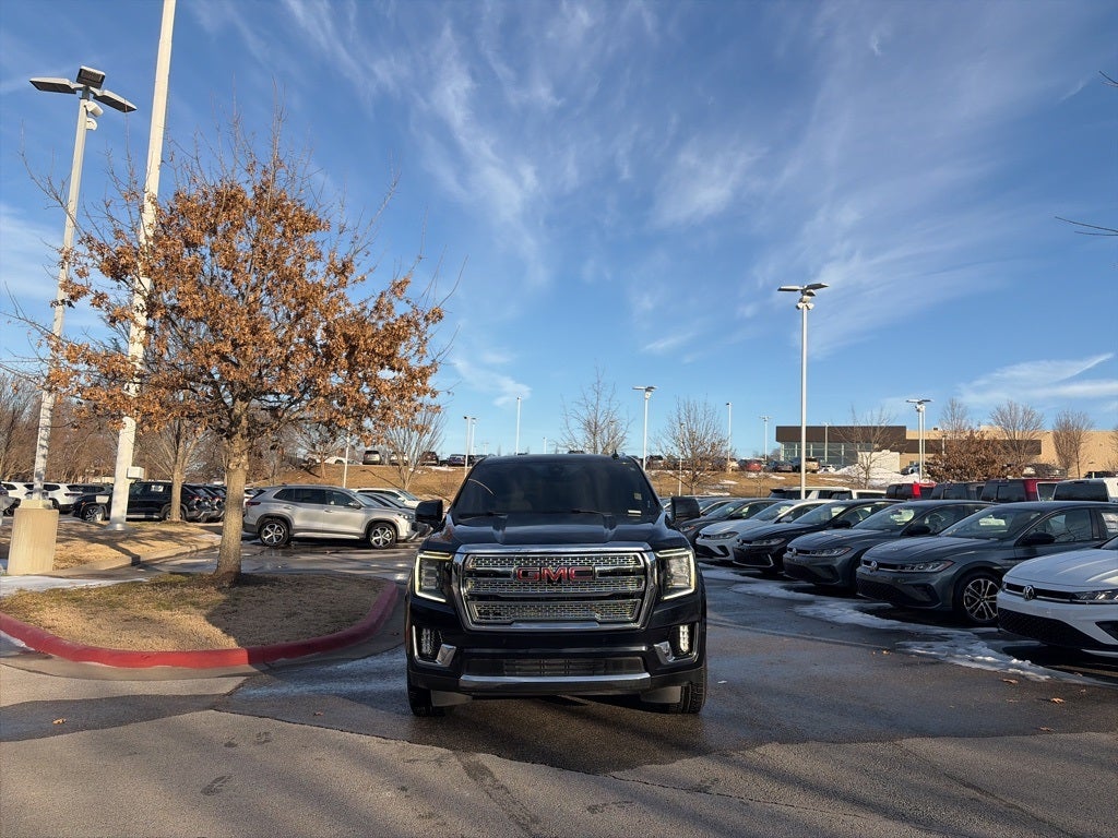 2021 GMC Yukon SLT LUXURY PLUS PACKAGE 2ND ROW BUCKETS