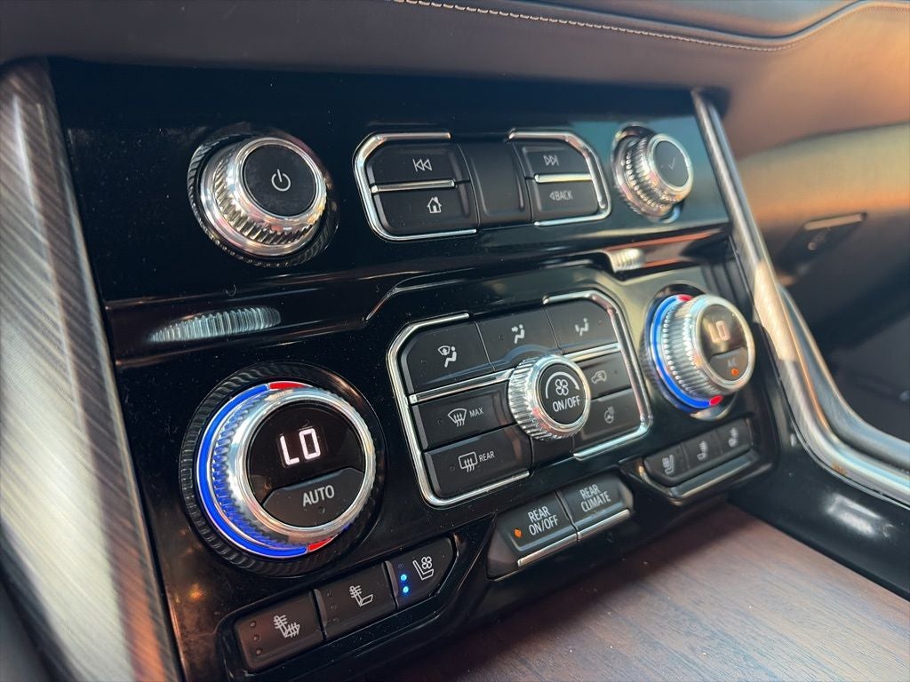 2023 GMC Yukon Denali Ultimate