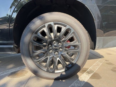 2023 GMC Yukon Denali Ultimate