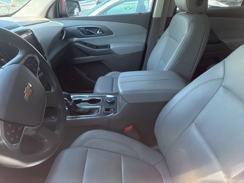 2021 Chevrolet Traverse Premier